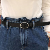 black_leather_belt_carpel_lifestyle_20122-preto