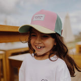 bone-infantil-hello-hossy-mini-poppy-lifestyle1