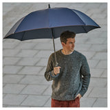 guarda-chuva-cabo-longo-automatico-homem-17741-lifestyle