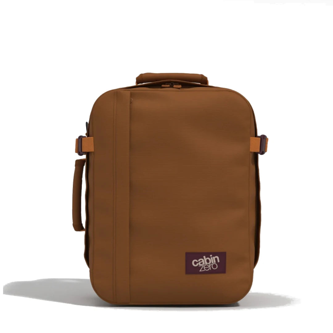 mochila-classic-tech-28l-cinamon-cabinzero-frente-camel