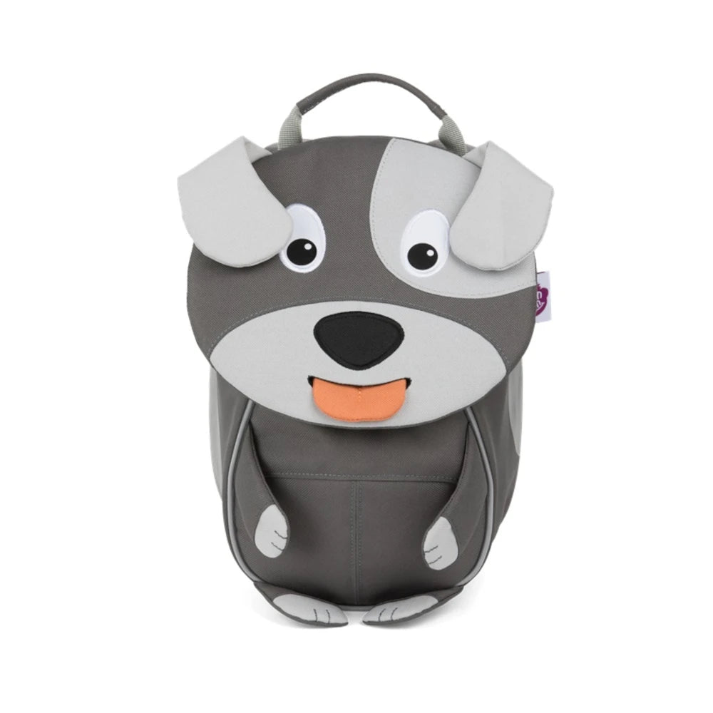 mochila criança pequena cão cinzento
