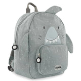 mochila-pre-escolar-tubarao-xx90225-Trixie-lifestyle-lado-verde-agua