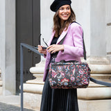 travel-duffle-MS7064-paisleu-black-lifestyle-preto