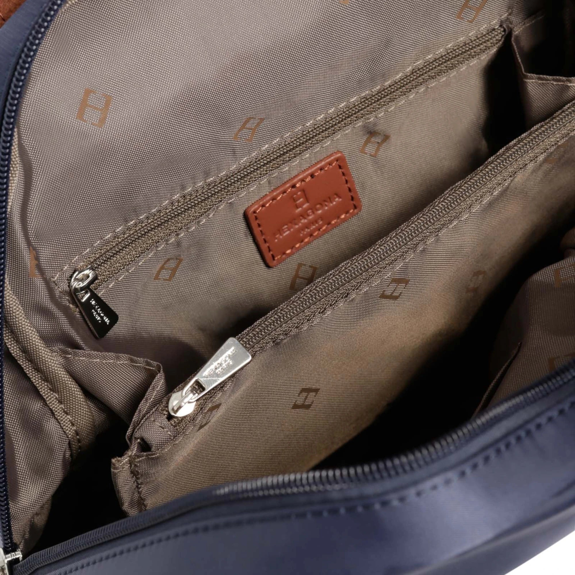 176652-2100-backpack-navy-interior