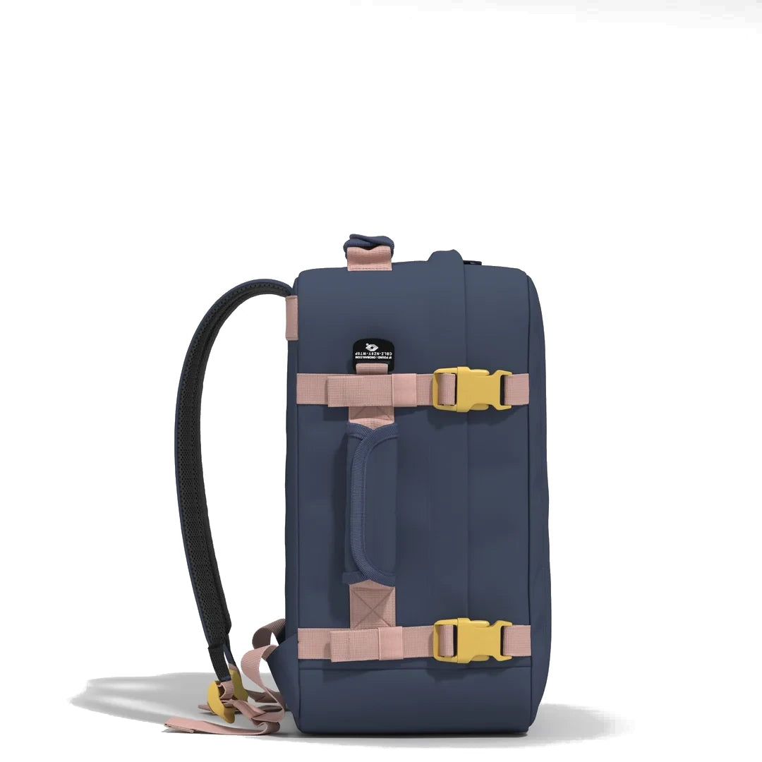 CLASSIC-28L-2025-WEB-SHIBORI-BLUE-LEFT