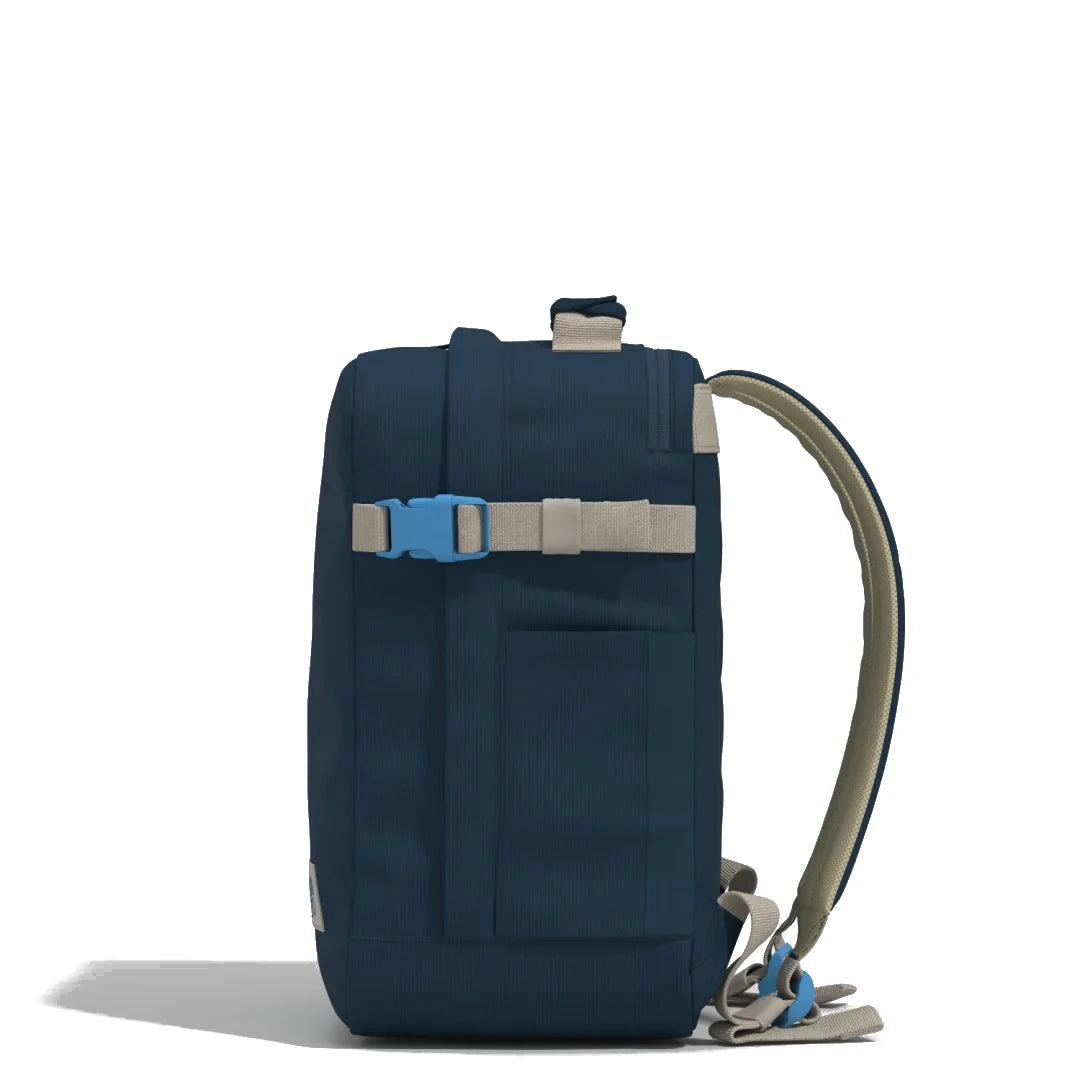 CLASSIC-TECH-2024-BLUE-GROTTO-RIGHT