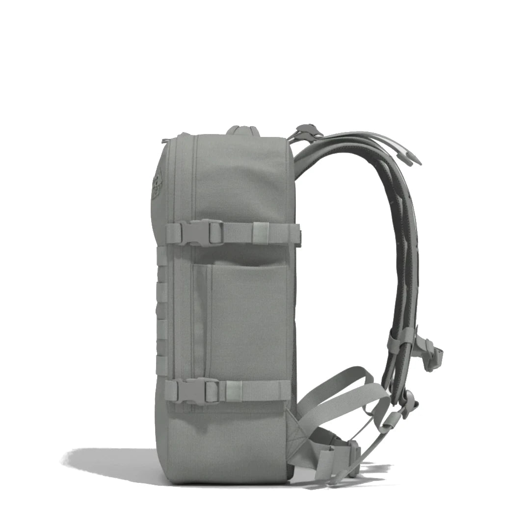 MILITARY-36L-FROSTY-MORNING-RIGHT