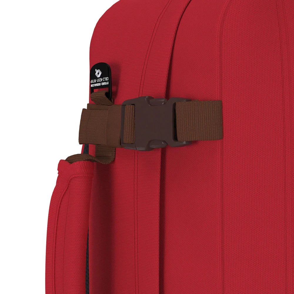 Mochila-Classic-28L-detalhe-london-red-Cabin-Zero-vermelho