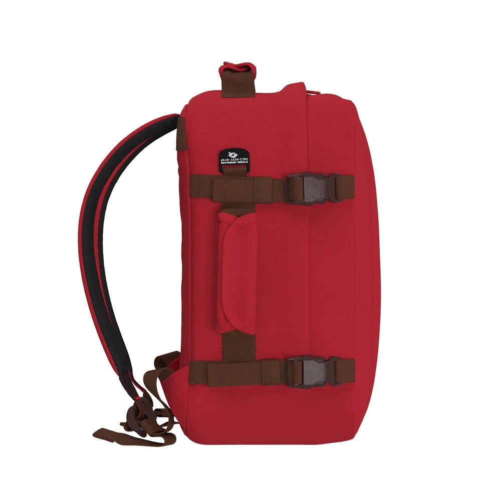 Mochila-Classic-28L-lado-esquerdo-london-red-Cabin-Zero-vermelho