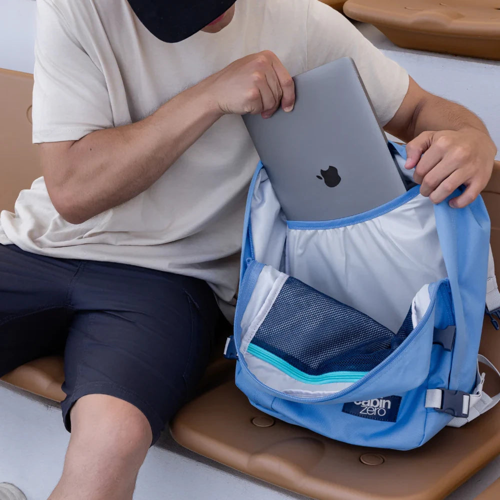 Mochila-Classic-28L-lifestyle-infinity-blue-Cabin-Zero-azul-ceu