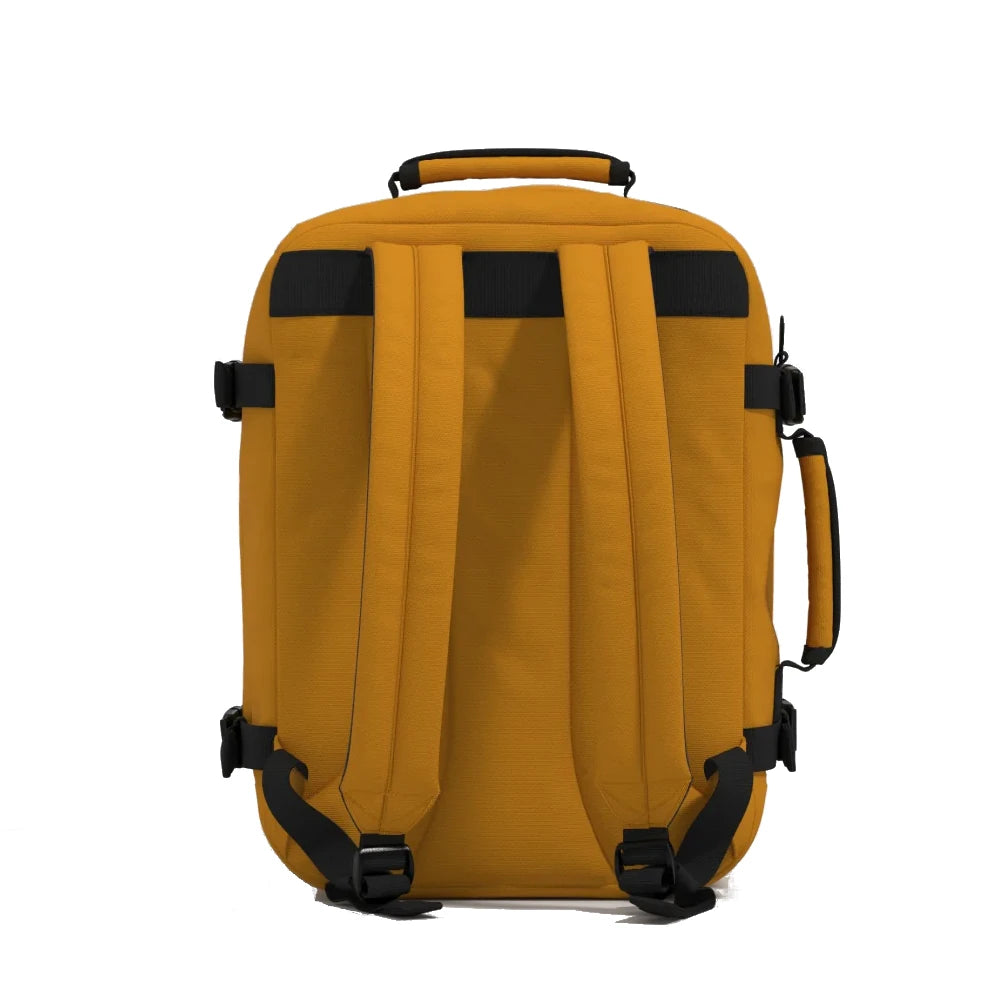 Mochila-Classic-28L-tras-orange-chill-Cabin-Zero-ocre