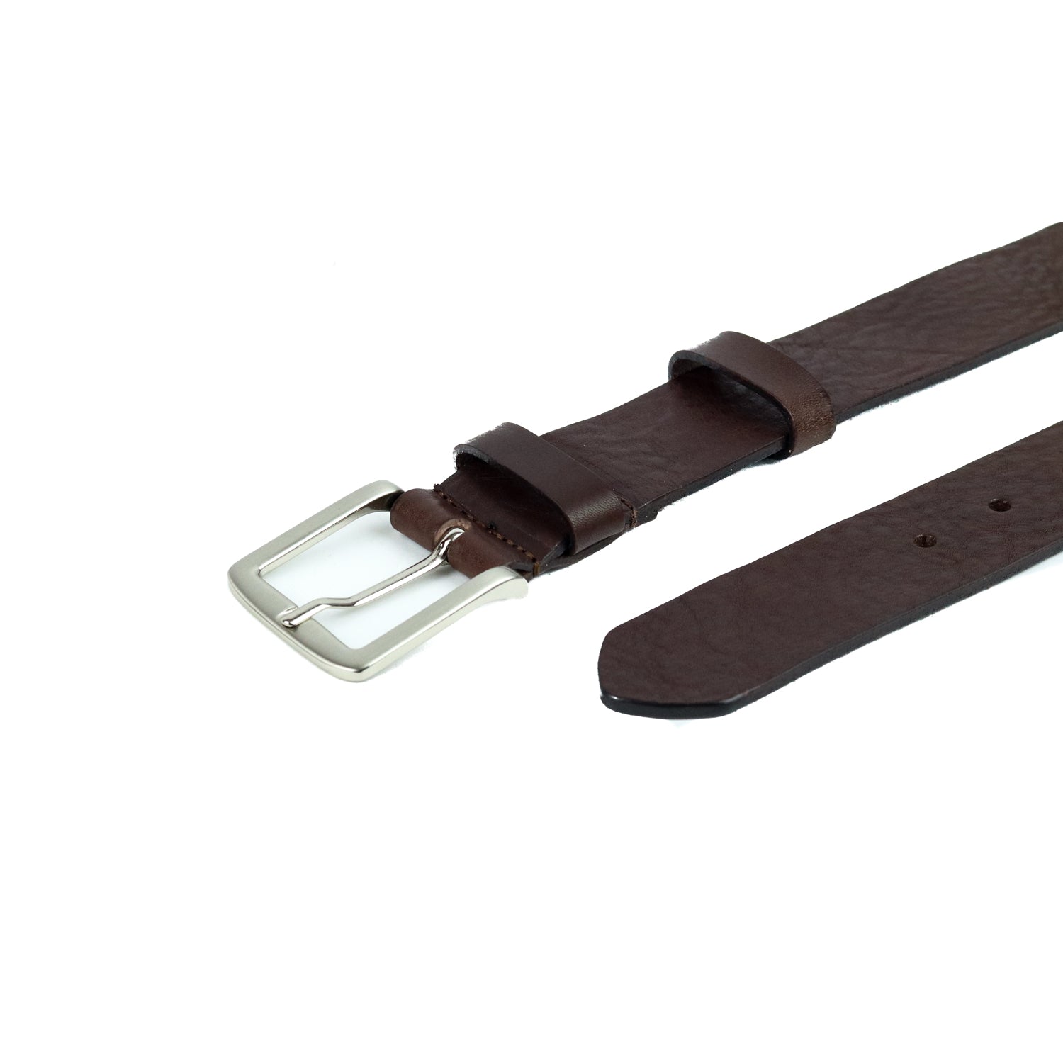 leather_belt_brown_carpel_top_view_940-castanho