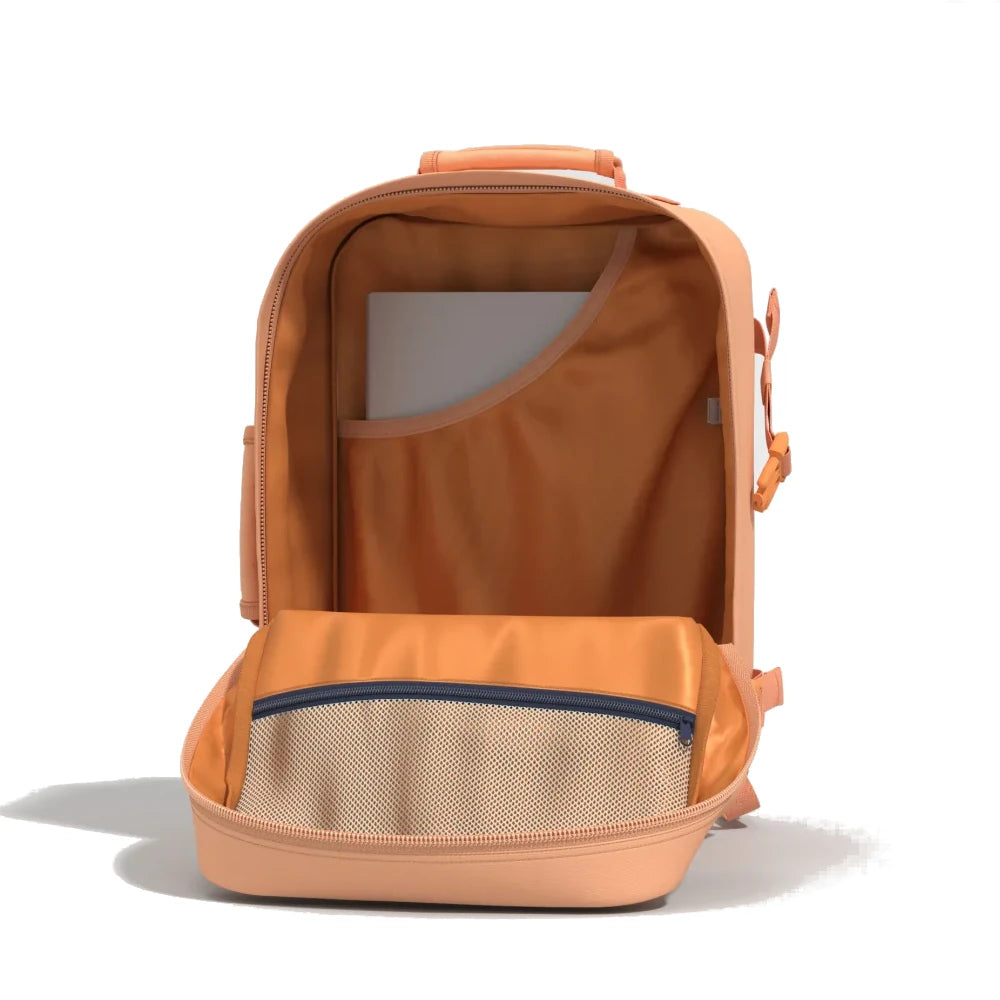 mochila-classic-36L-sunny-day-cabin-zero-interior-salmao