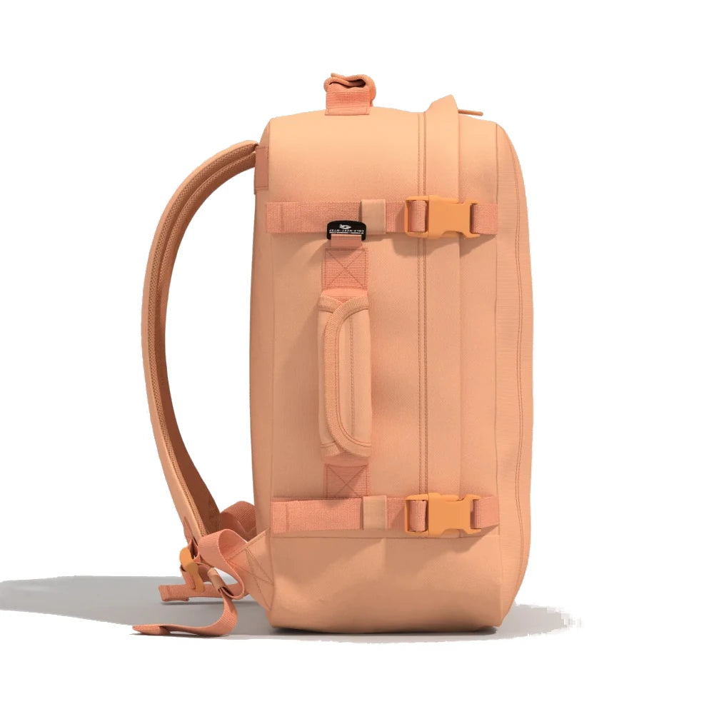 mochila-classic-36L-sunny-day-cabin-zero-lado-salmao