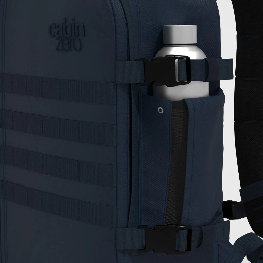 mochila-military-36l-military-navy-cabinzero-garrafa-agua-azul-marinho