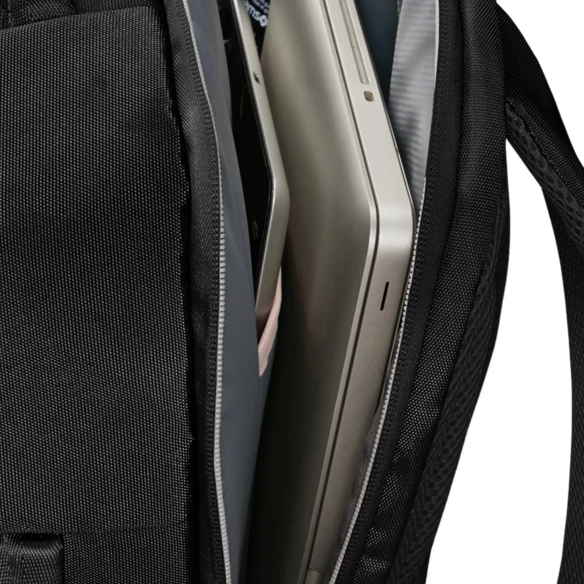 mochila-viagem-M-guardit-classy-samsonite-preto-comp-pc